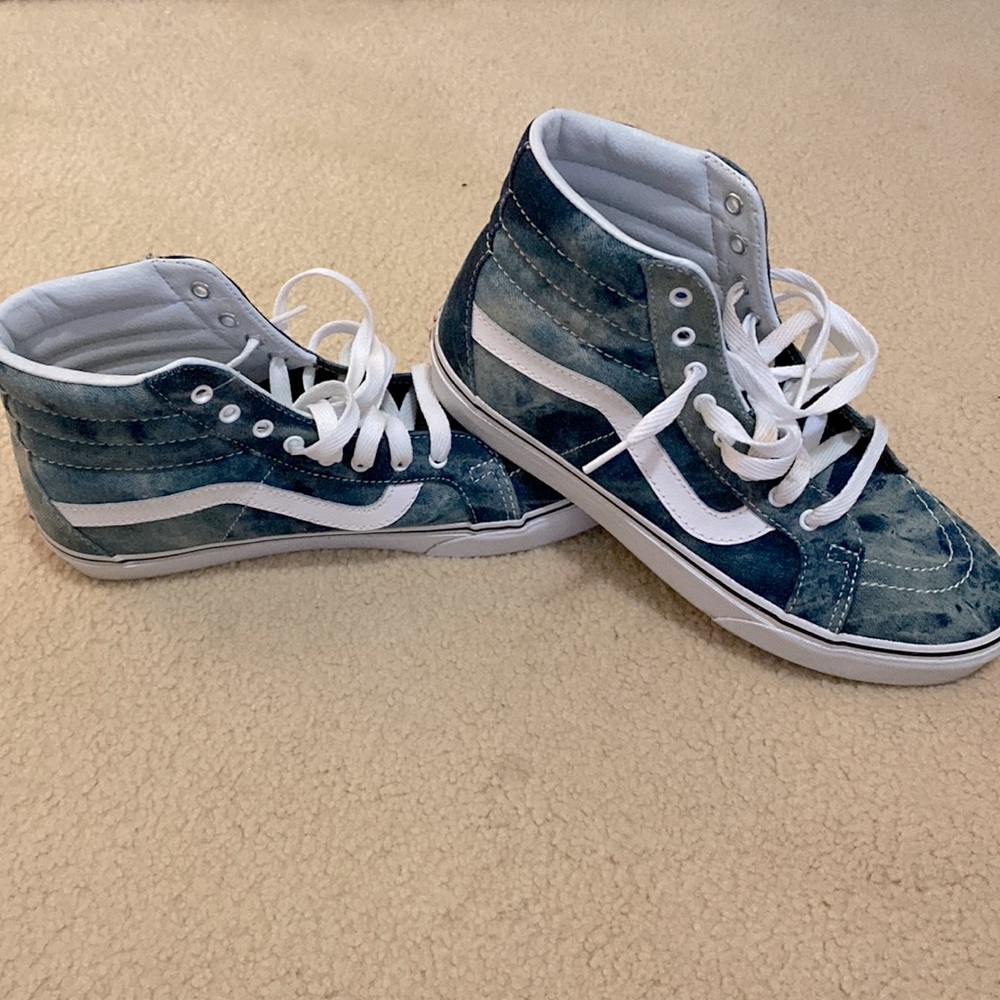 Acid Denim black & true white vans